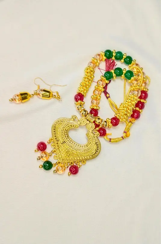Maroon Green Pearl Beaded Traditional Jewellery Set
