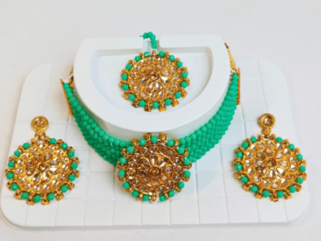 Beautiful Jewellery Set With Earrings